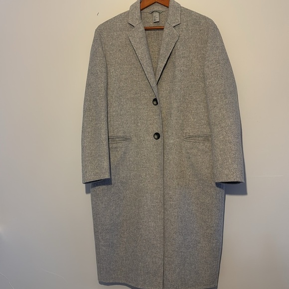 H&M SINGLE BREASTED WOMENS COAT LIGHT GRAY SIZE 6 LIKE NEW - Picture 1 of 12